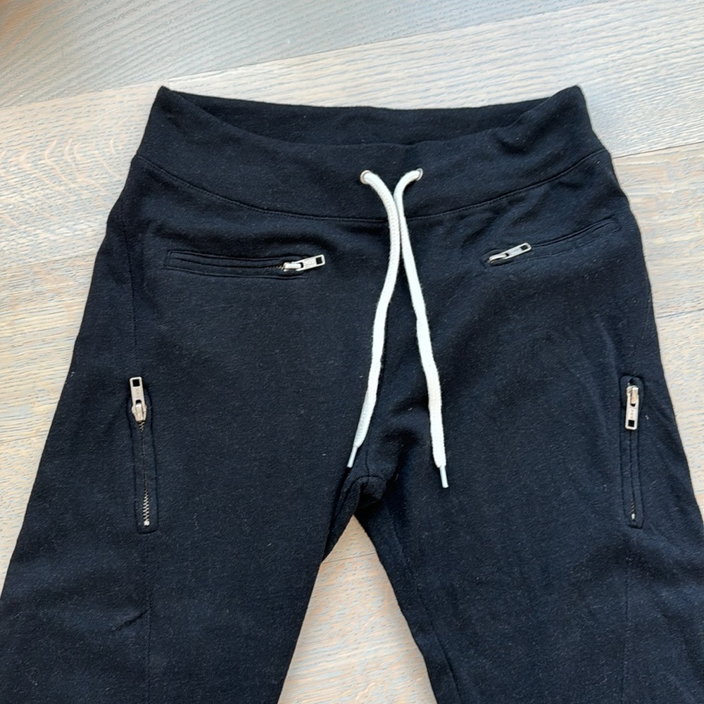 Monrow Sweatpants - Picture 2 of 3